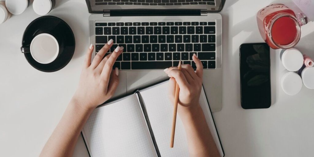 How to Start a Blog from Scratch: A Step-by-Step Guide